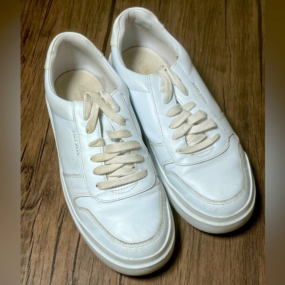 Cole Haan women’s white leather sneakers size 8.5
